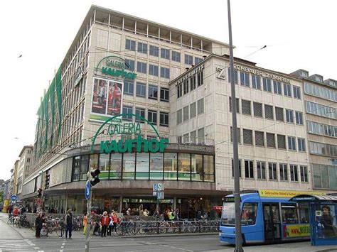 Galeria Kaufhof München Am Stachus • München, Karlsplatz 21 .